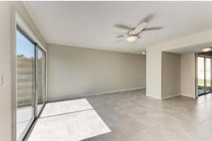 6874 WHITMAN WAY, SARASOTA, FL 34243 Sold 09/08/23