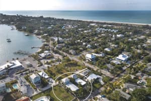 770 RUSSELL STREET, LONGBOAT KEY, FL 34228 Sold 05/27/23