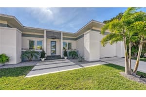 1220 BOGEY LANE, LONGBOAT KEY, FL 34228 Sold 05/22/23