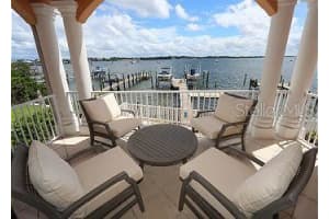 506 BAY DRIVE, BRADENTON BEACH, FL 34217 Sold 04/20/23