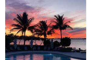 348 Sapphire Lake Dr, Bradenton, FL 34209, Sold 03/07/23