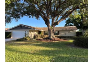 3305 SHEFFIELD CIRCLE, SARASOTA, FL 34239 Sold 08/25/23