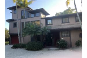 54 SANDY HOOK ROAD, SARASOTA, FL 34242 Sold 04/04/23