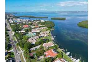 4234 GULF OF MEXICO DRIVE, LONGBOAT KEY, FL 34228 Sold 11/01/23