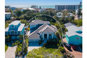 326 ISLAND CIRCLE, SARASOTA, FL 34242 Sold 05/30/23