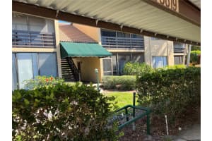 5633 ASHTON LAKE DRIVE, SARASOTA, FL 34231 Sold 03/17/23
