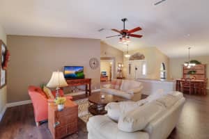 3728 Heather Lake Cir, Sarasota, FL 34235, Sold 03/13/23