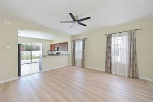 5218 AQUA BREEZE DRIVE, BRADENTON, FL 34208 Sold 03/31/23