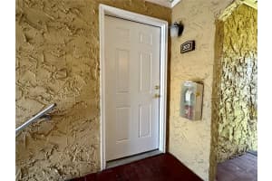 1935 TOUCAN WAY, SARASOTA, FL 34232 Sold 05/03/23