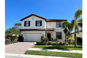 8107 36TH STREET, SARASOTA, FL 34243 Sold 03/28/23