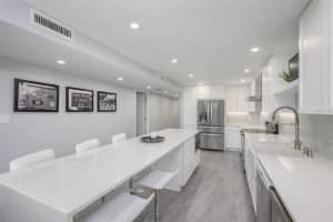 5760 Midnight Pass Rd, Siesta Key, FL 34242, Sold 03/16/23