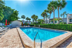 3805 BAY DRIVE, HOLMES BEACH, FL 34217 Sold 04/28/23