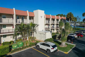 210 SANTA MARIA STREET, VENICE, FL 34285 Sold 04/27/23
