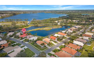6815 SAGEBRUSH CIRCLE, SARASOTA, FL 34243 Sold 04/15/23