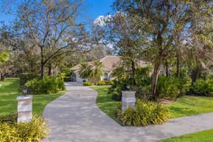 3249 WALTER TRAVIS DRIVE, SARASOTA, FL 34240 Sold 04/06/23