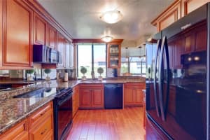 6265 MIDNIGHT PASS ROAD, SARASOTA, FL 34242 Sold 03/23/23