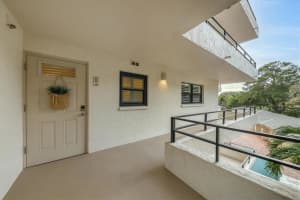 8701 MIDNIGHT PASS ROAD, SARASOTA, FL 34242 Sold 04/24/23
