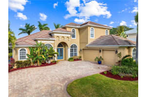 7351 PERIWINKLE DRIVE, SARASOTA, FL 34231 Sold 05/01/23