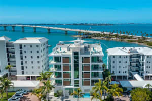 188 Golden Gate Pt #402 Sarasota, FL 34236 Sold 04/02/23