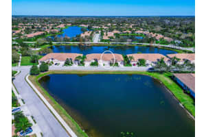 4263 CASCADE FALLS DRIVE, SARASOTA, FL 34243 Sold 05/01/23