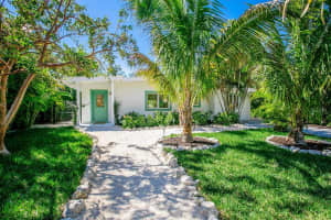 6979 LONGBOAT DRIVE, LONGBOAT KEY, FL 34228 Sold 05/23/23