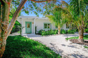 6979 LONGBOAT DRIVE, LONGBOAT KEY, FL 34228 Sold 05/23/23