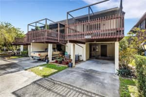 3300 RAMBLEWOOD COURT, SARASOTA, FL 34237 Sold 04/12/23