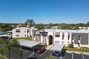 218 FERNWOOD CIRCLE, SEMINOLE, FL 33777 Sold 03/31/23