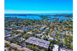 3700 S Osprey Ave, Sarasota, FL 34239, Sold 03/06/23