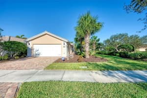 11636 GARESSIO LANE, SARASOTA, FL 34238 Sold 04/13/23