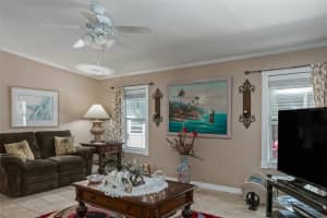 8513 COUNTESS AVENUE CIRCLE, PALMETTO, FL 34221 Sold 03/28/23