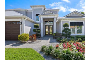 1930 CLEMATIS STREET, SARASOTA, FL 34239 Sold 03/31/23