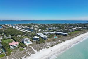 699 El Centro Longboat Key, FL 34228 Sold 04/20/23