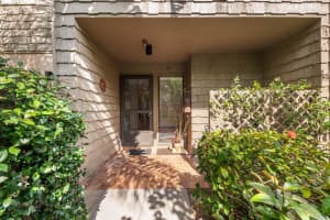 1627 CLOWER CREEK DRIVE, SARASOTA, FL 34231 Sold 05/02/23