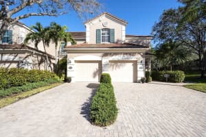 5285 DESCANSO COURT, SARASOTA, FL 34238 Sold 04/24/23