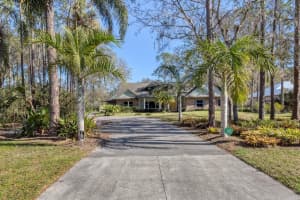 10408 OAK RUN DRIVE, BRADENTON, FL 34211 Sold 04/14/23