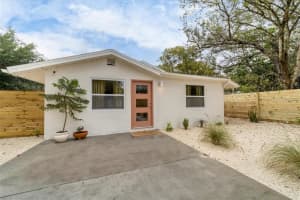 2441 NOVUS STREET, SARASOTA, FL 34237 - MLS#MFRA4561184