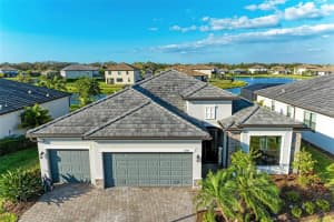 11501 AUTUMN LEAF WAY, BRADENTON, FL 34212 Sold 05/01/23