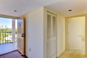 6285 MIDNIGHT PASS ROAD, SARASOTA, FL 34242 Sold 03/17/23