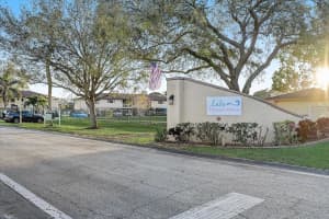 4440 NARRAGANSET TRAIL, SARASOTA, FL 34233 Sold 06/01/23