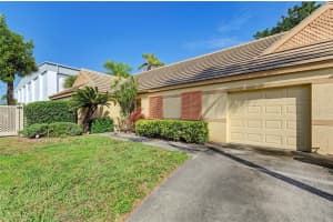 3607 57TH AVENUE DRIVE, BRADENTON, FL 34210 Sold 08/31/23