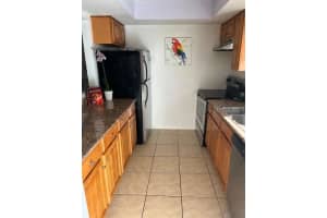 972 LA COSTA CIRCLE, SARASOTA, FL 34237 Sold 05/04/23