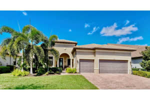 5812 HIDDEN WILLOW COURT, SARASOTA, FL 34238 Sold 04/25/23