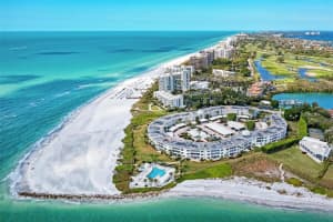 100 SANDS POINT ROAD, LONGBOAT KEY, FL 34228 Sold 06/26/23