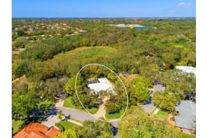 8484 WOODBRIAR DRIVE, SARASOTA, FL 34238 Sold 03/16/23