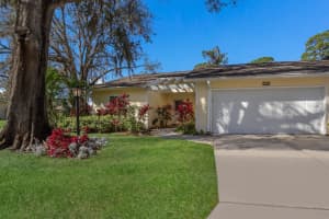 4078 OAKHURST DRIVE, SARASOTA, FL 34233 Sold 04/14/23
