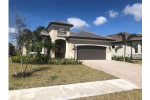 5720 Cheech Gln, BRADENTON