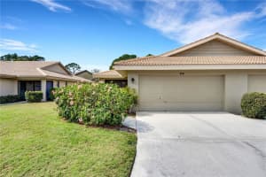 7217 WOOD CREEK DRIVE, SARASOTA, FL 34231 Sold 04/01/23