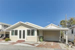 37 BRADEN CASTLE DRIVE, BRADENTON, FL 34208 Sold 06/16/23