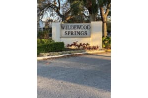 266 SHERWOOD DRIVE, BRADENTON, FL 34210 Sold 03/30/23